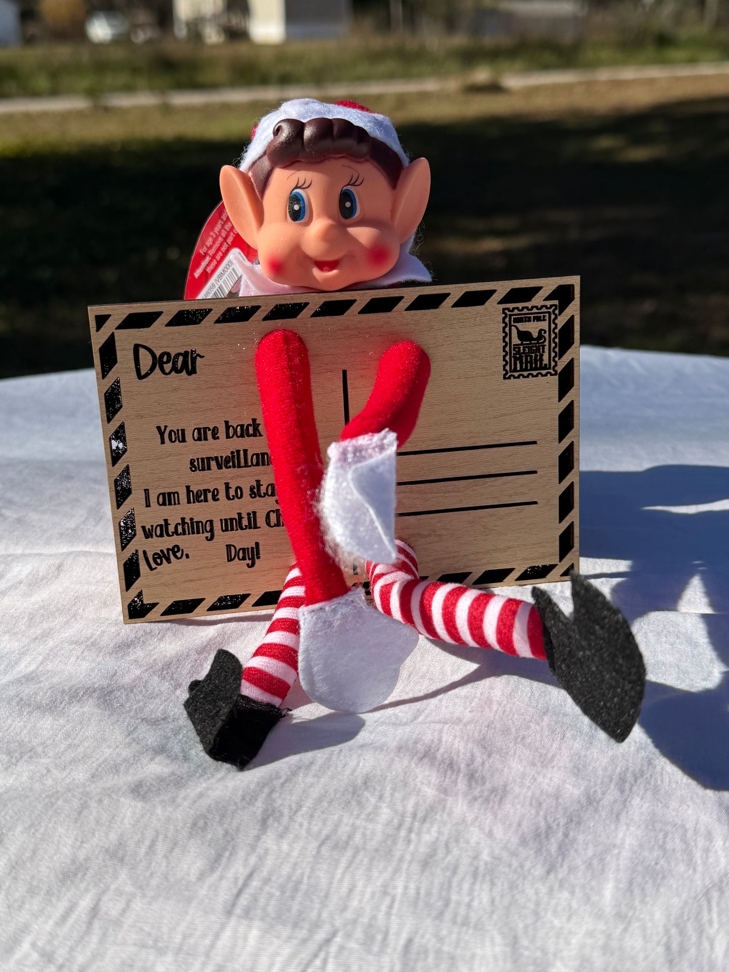 Wooden Elf Postcard Prop – First Night Elf Arrival Card | Elf Arms & Legs Postcard | Christmas Elf Tradition Accessory | Holiday Keepsake for Kids