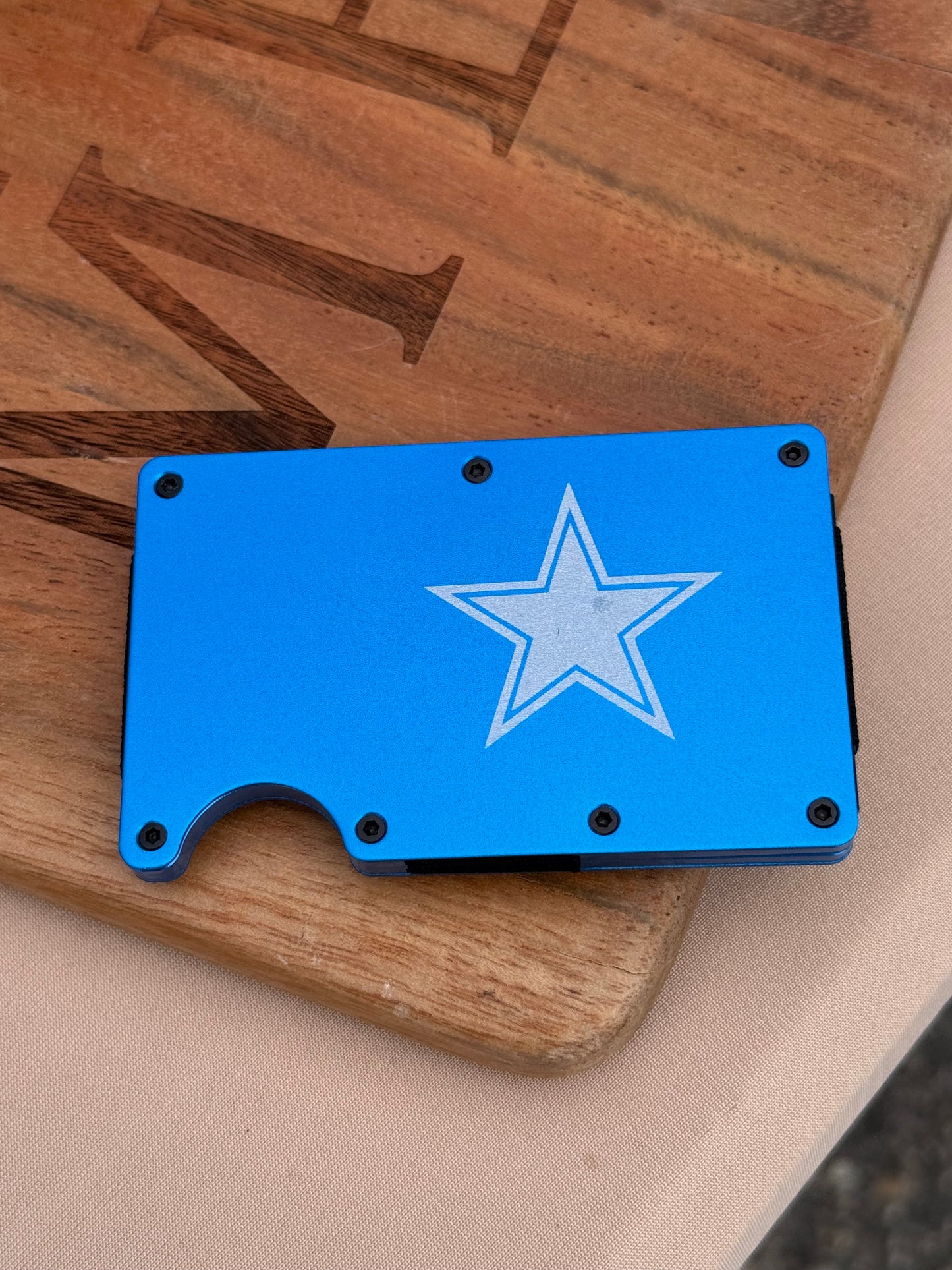 RFIDmetal wallets, Sports edition