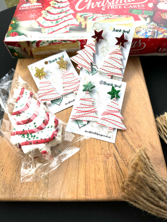 Snack cake christmas tree earrings - Earrings