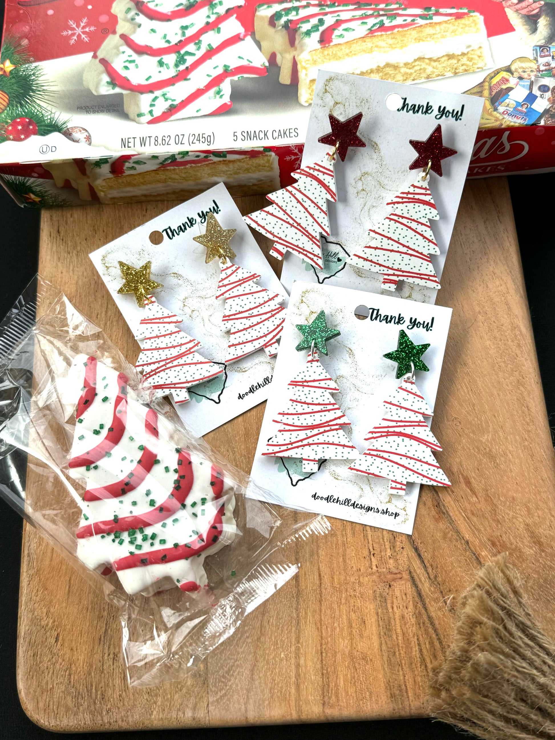 Snack cake christmas tree earrings - Earrings